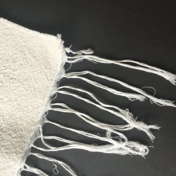 Cream & Black Cotton Woven Table Runner with Fringe - Picture 6 of 9